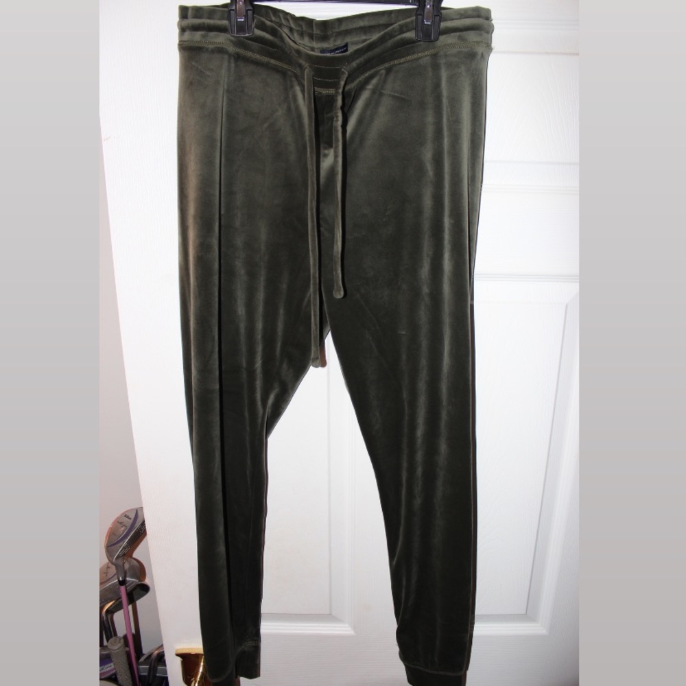 American Eagle Ahh-mazingly Soft Jogger